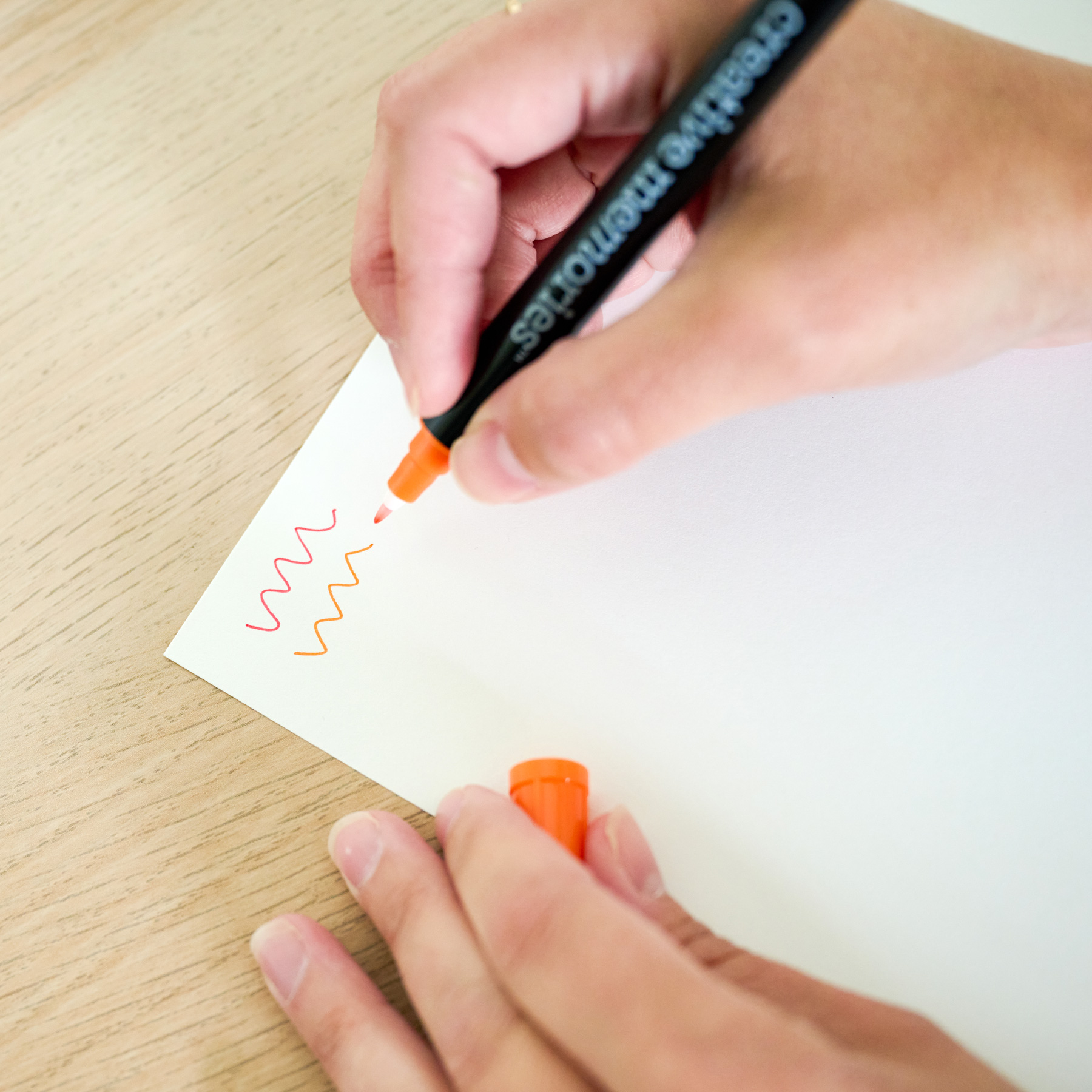 Creative Memories Dual Color Pens Red Orange 665485 03